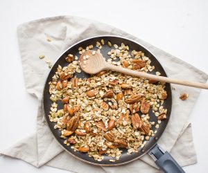 granola pan