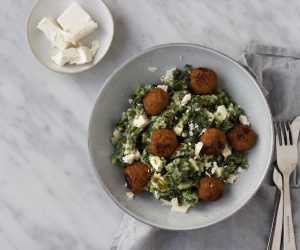 boerenkool met chili, feta en vegetarische balletjes